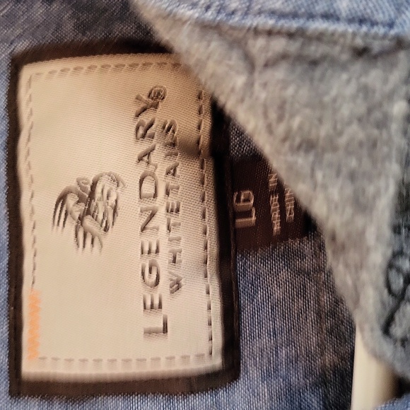 Womens Legendary Whitetails button down - Picture 2 of 4